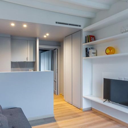 Easylife - Accogliente E Moderno Bilocale In Zona Navigli Apartman Milánó Kültér fotó