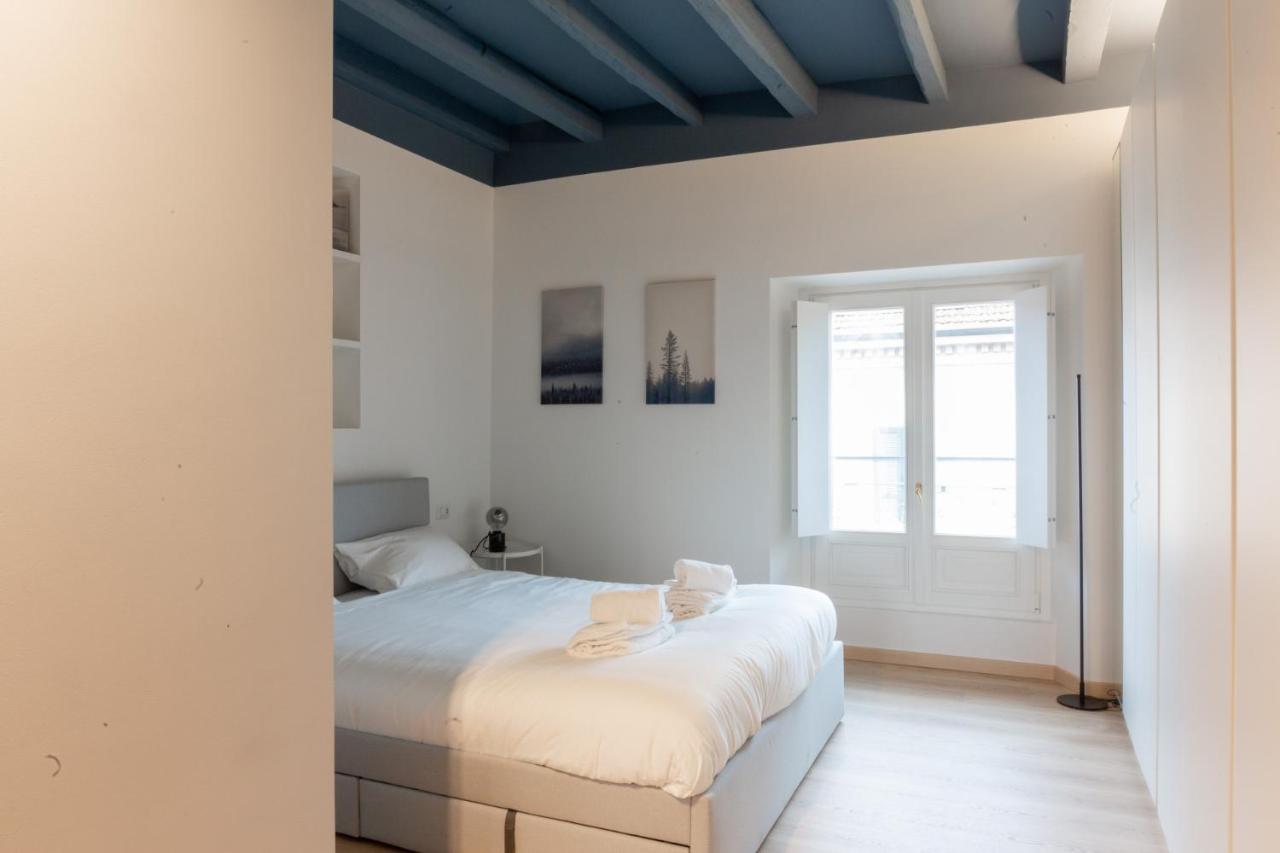 Easylife - Accogliente E Moderno Bilocale In Zona Navigli Apartman Milánó Kültér fotó